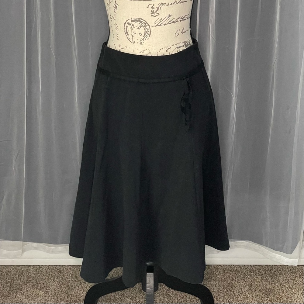 Separates New York City Design Black Flare knee length  Skirt size 8